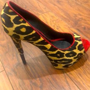 Boutique 9 Leopard and Red Peep Toe Pump